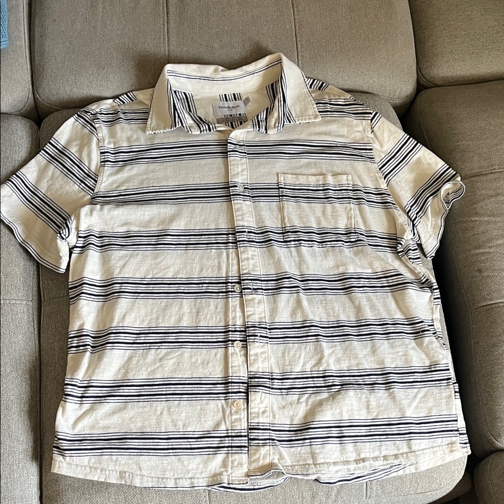 Men's Striped Short Sleeve Shirt Goodfellow